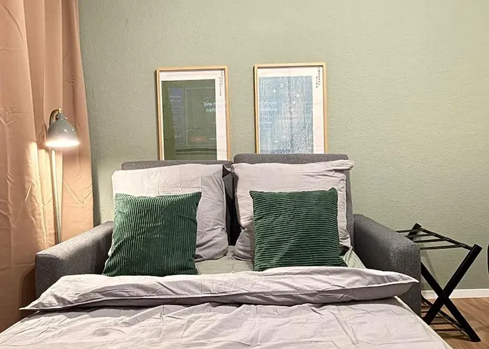 Stylish Mit Beamer & Balkon Zentral Daire *